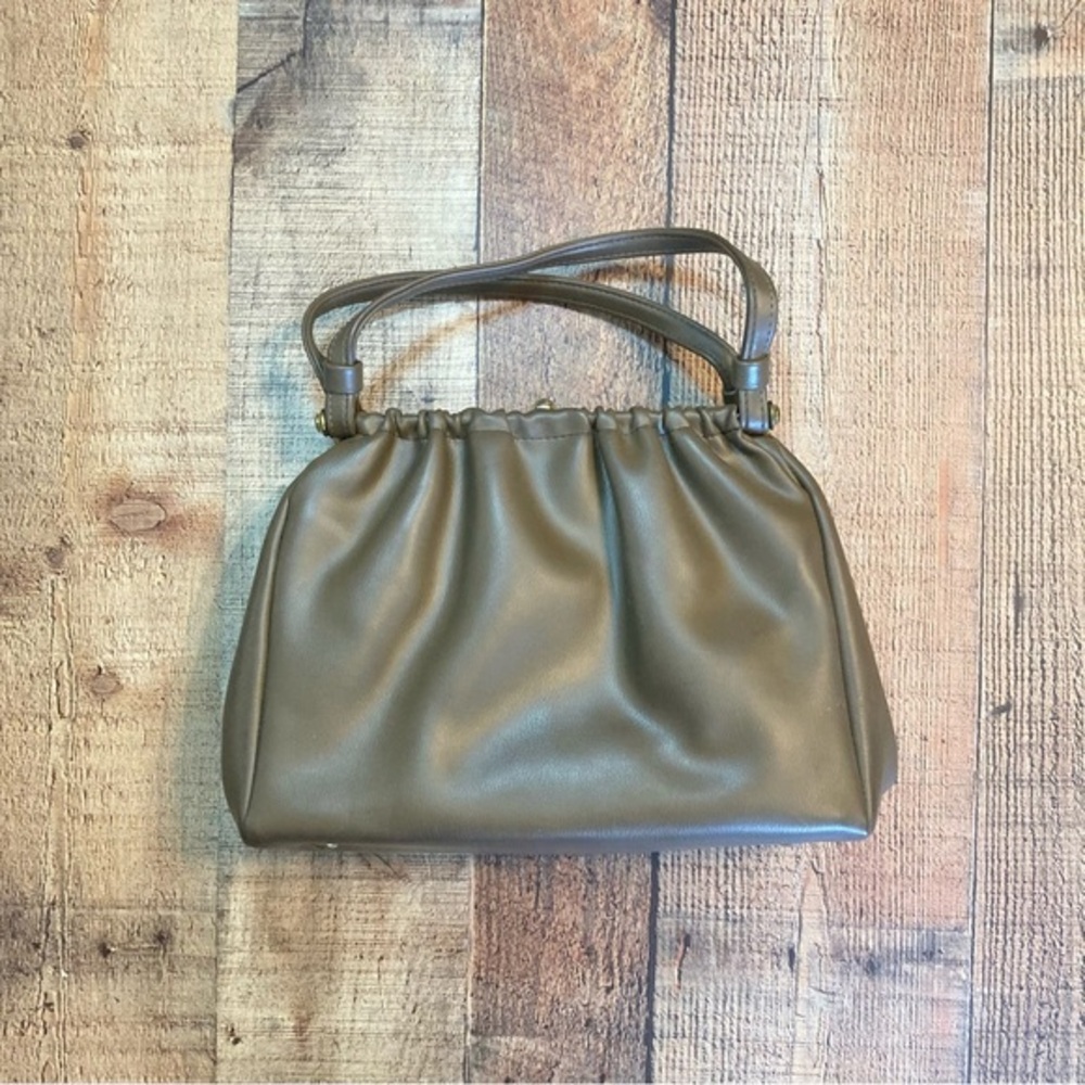 Vintage Taupe Brown Faux‎ Leather Kiss Lock Frame Handbag Ruched Top Handle Bag